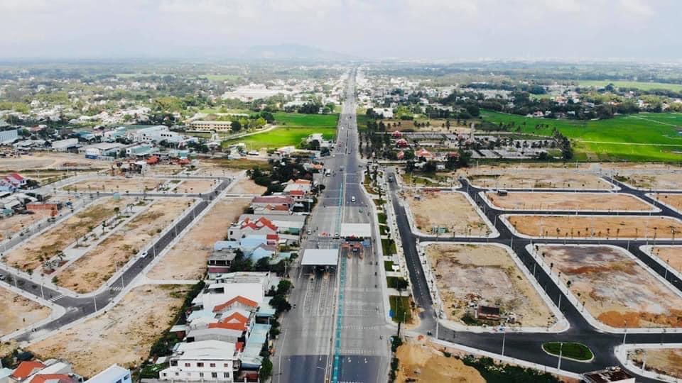 EPIC TOWN NGAY QUỐC LỘ 1 A CHỈ CÁCH ĐÀ NẴNG 15 PHÚT CHẠY XE MÁY