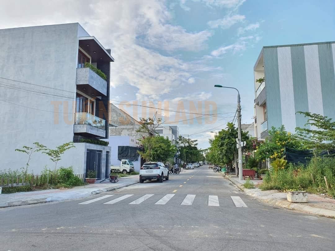 Bán đất 2 mặt tiền đường Phạm Xuân Ẩn và Thanh Lương 5