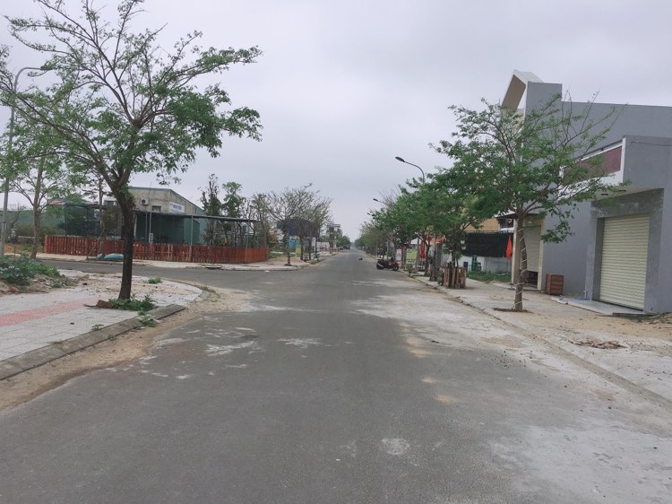 Bán Nhanh Trong Ngày Lô Vị Trí Đẹp, Giá Đầu tư