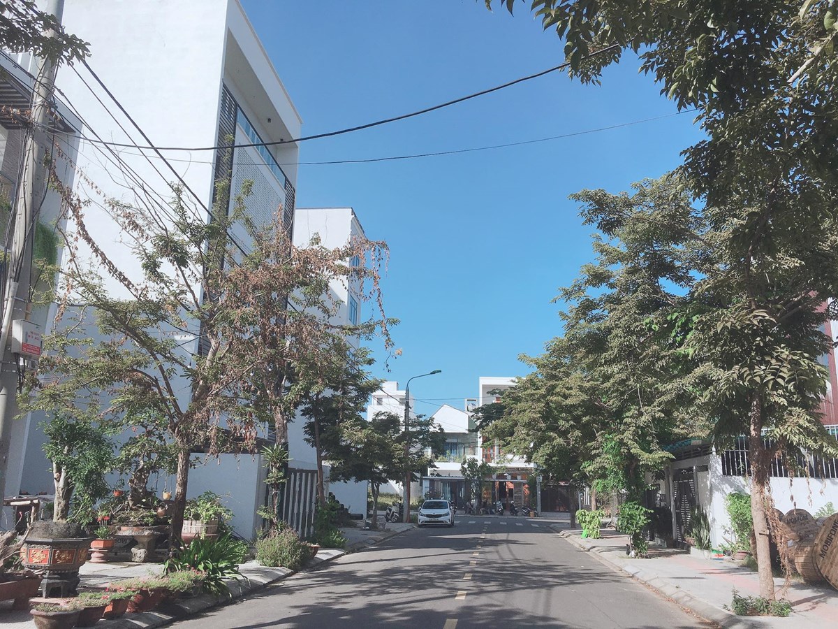 Cần bán lô Đảo Vip - Hòa Xuân vị trí đẹp giá tốt nhất mùa dịch