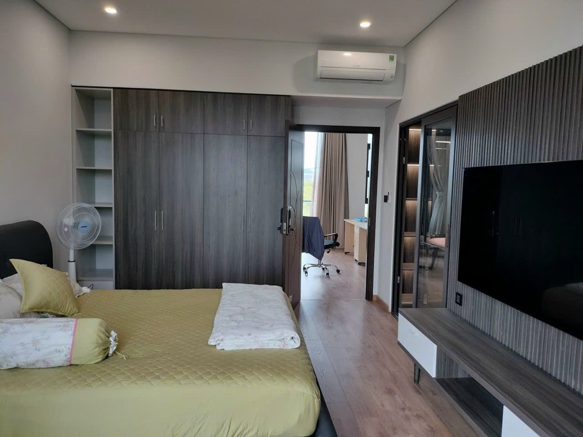 Bán nhà biệt thự nam hoà xuân ngay sau lưng sông 