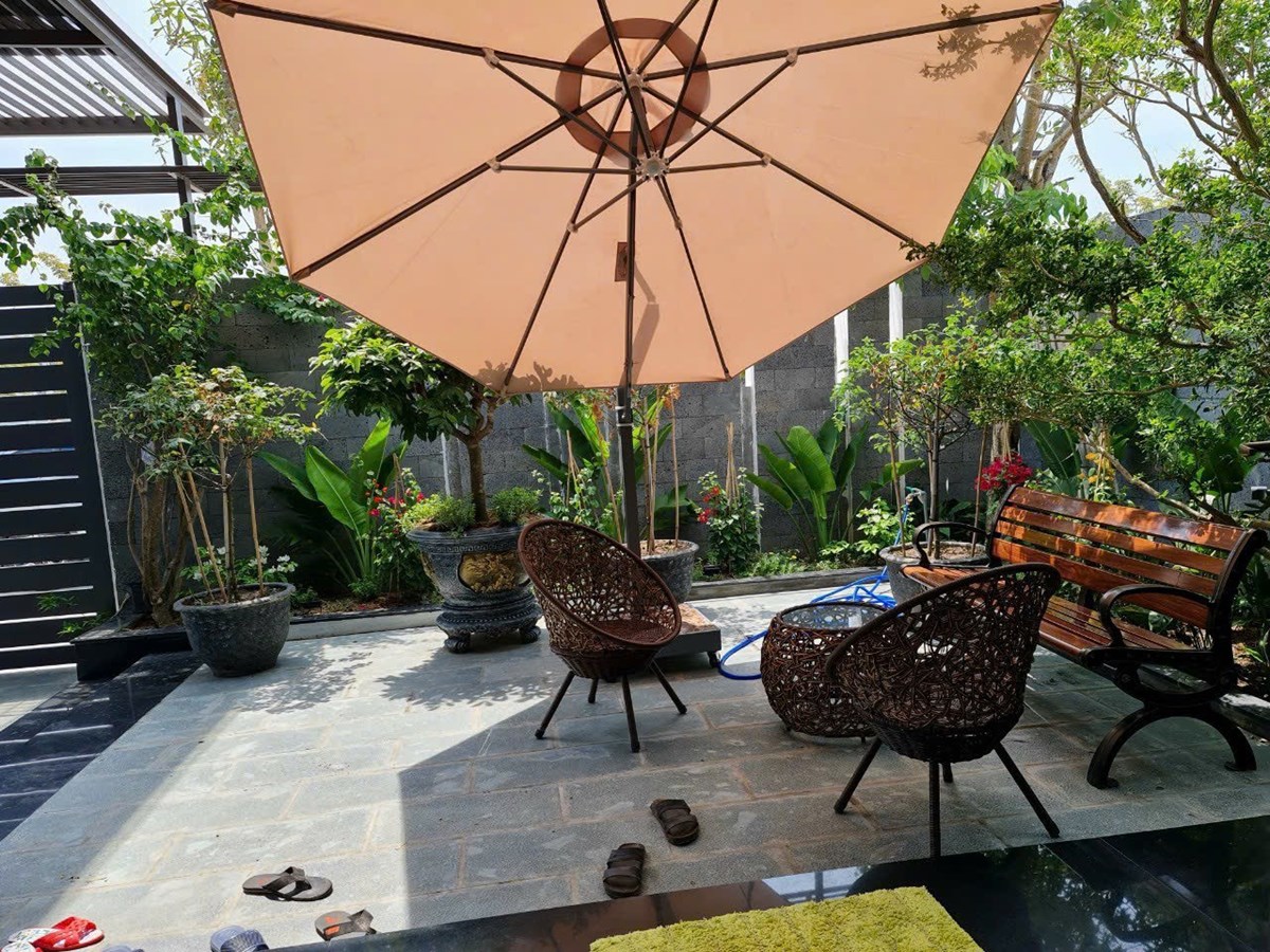 Bán nhà biệt thự nam hoà xuân ngay sau lưng sông 