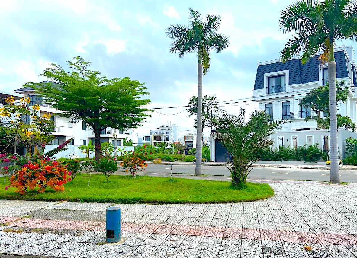 Bán lô đất đường Nguyễn Mỹ Hoà xuân