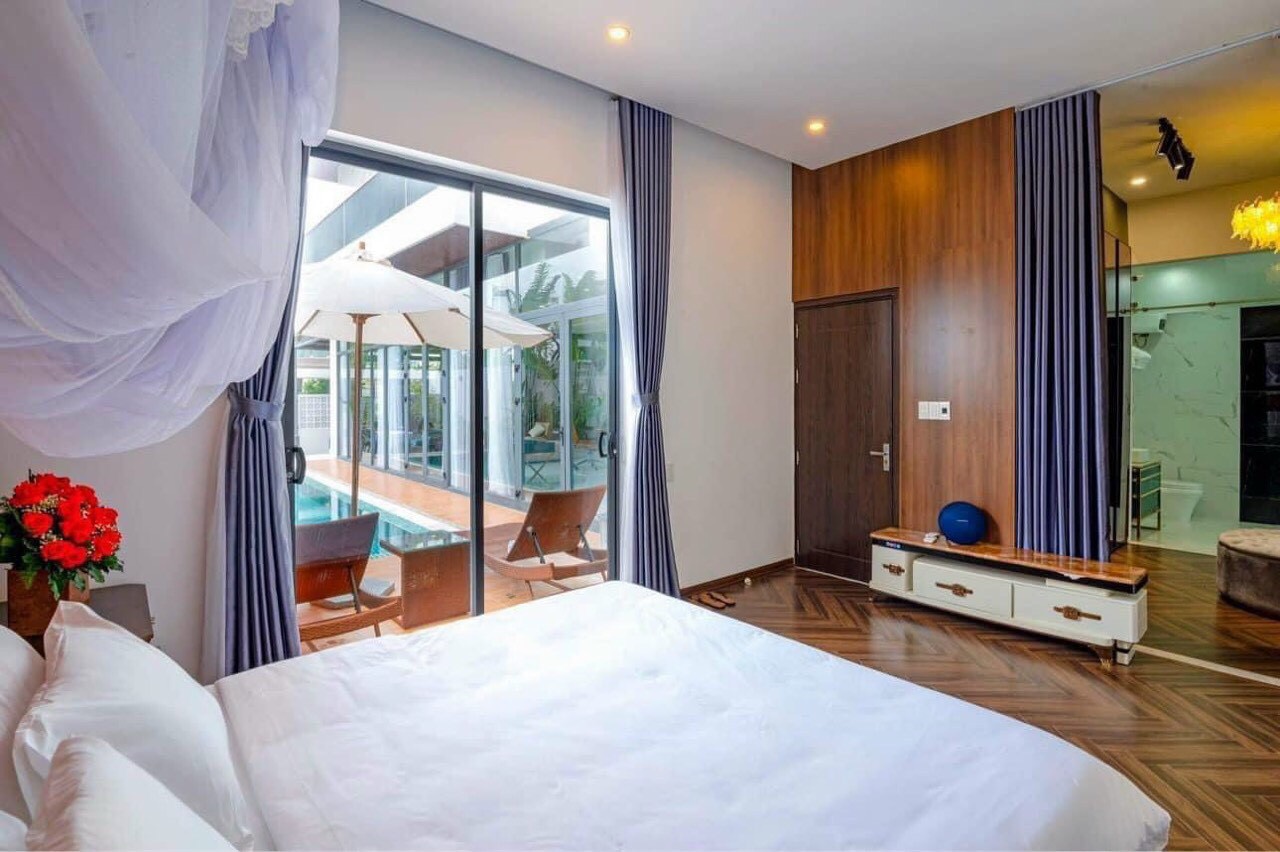 Bán nhà khu Euro village 2 đường Giáng Hương