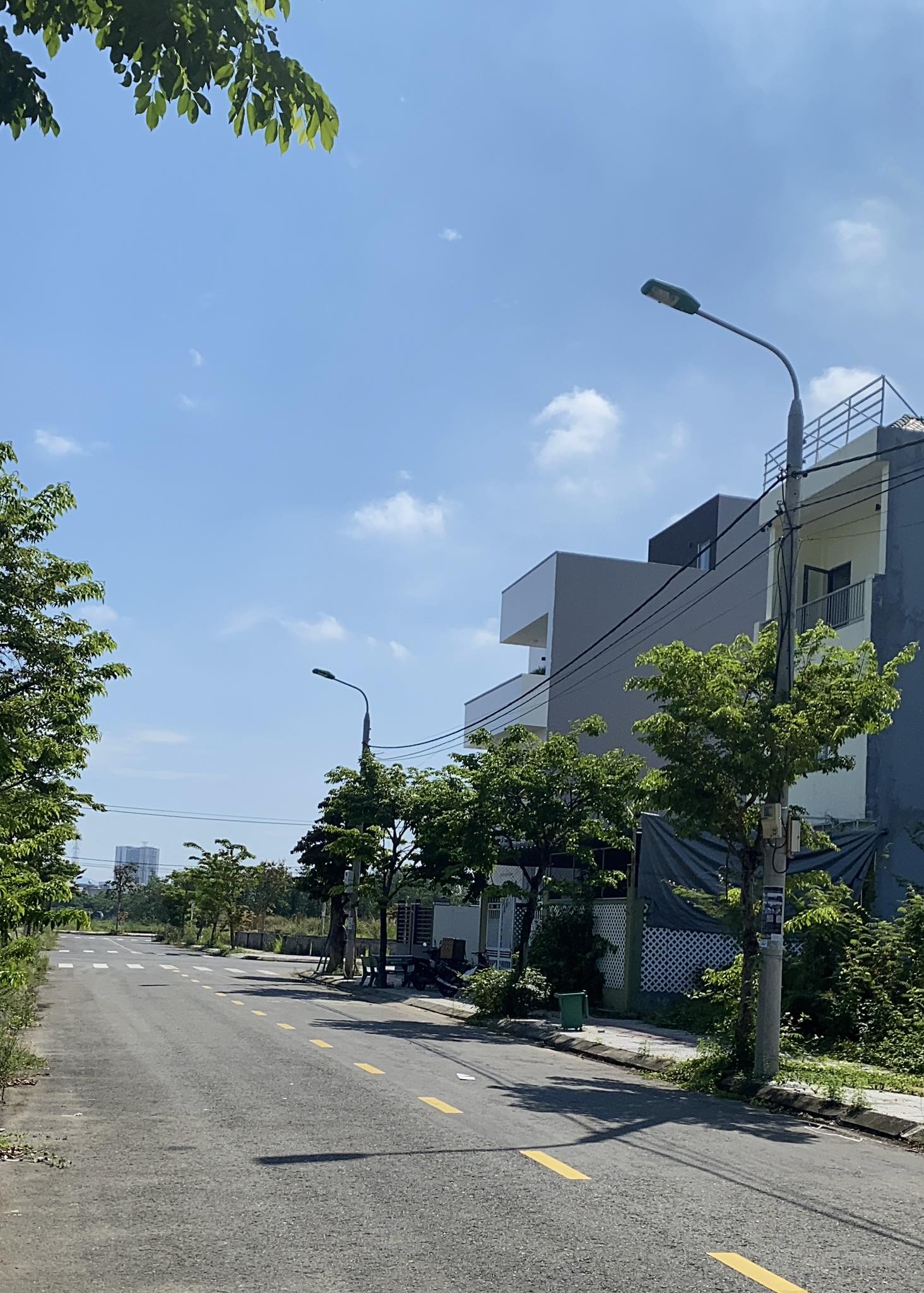 Cặp đảo vip đối diện công viên Trung lương 11 siêu đẹp đây rồi