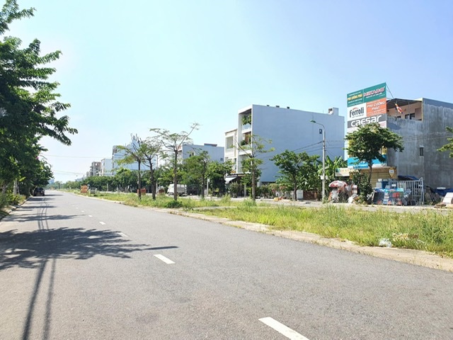 Bán 2 lô liền đường Diên Hồng Hoà Xuân Cẩm Lệ