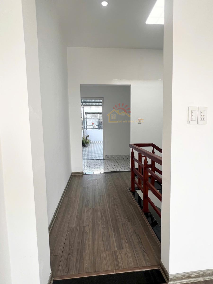 Bán nhà 2,5 tầng đường Thanh lương 9 Hoà Xuân gía 5,6xx tỷ