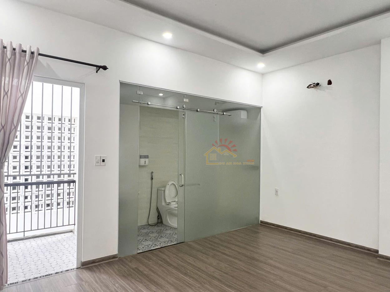 Bán nhà 2,5 tầng đường Thanh lương 9 Hoà Xuân gía 5,6xx tỷ