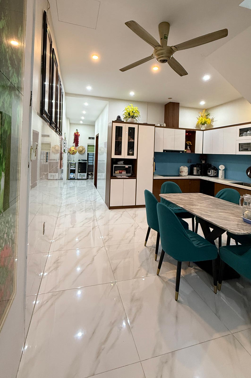 Bán nhà 4 tầng Lê Sỹ 