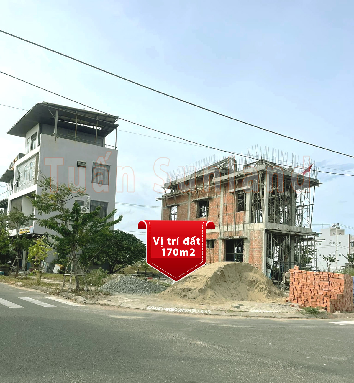 Bán lô góc đầm sen B2-141 lô số 1 đối diện công viên